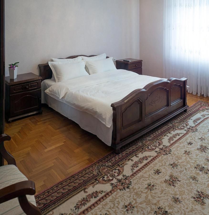 Виллы Villa Romantica on Vlaicu-Pircalab Кишинёв-24